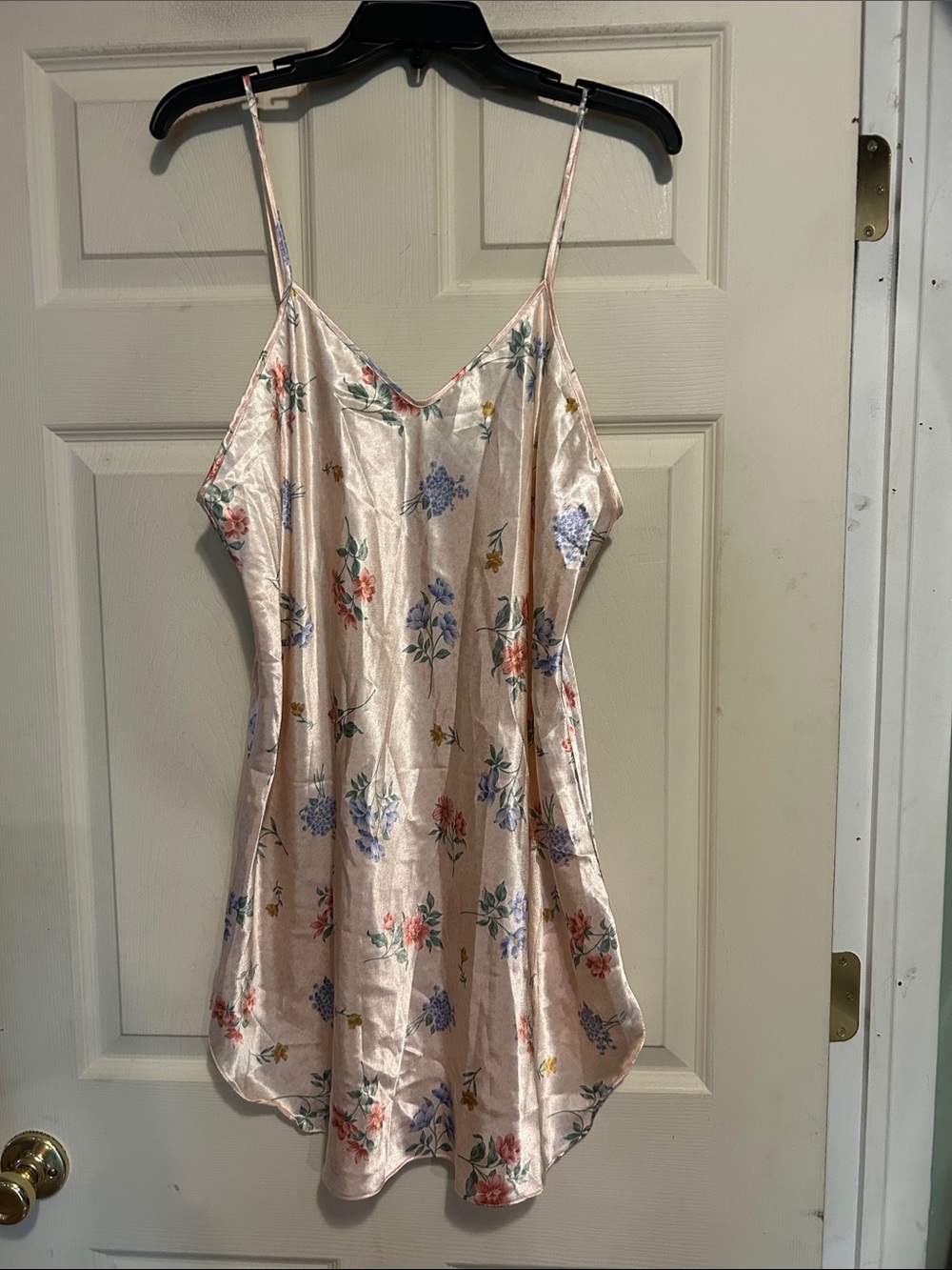Dentelle Light Pink Floral Satin Nightgown Size Large